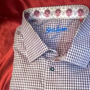 Robert Graham Embroidered Skull Cuffs & Collar